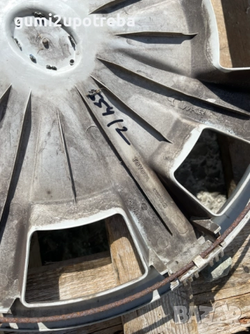 16 цола Тасове Toyota Avensis Corolla 42602-05120 Оригинални, снимка 7 - Аксесоари и консумативи - 51869169