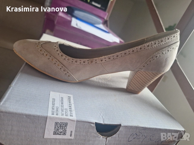 нови обувки светло сиво нисък ток, снимка 2 - Дамски ежедневни обувки - 54160693