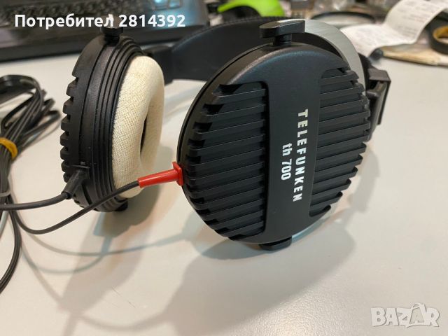 Hi-Fi Слушалки TELEFUNKEN TH-700 с букса петица зарче за PHILIPS GRUNDIG DUAL и др. стари машини, снимка 1 - Слушалки и портативни колонки - 46185811