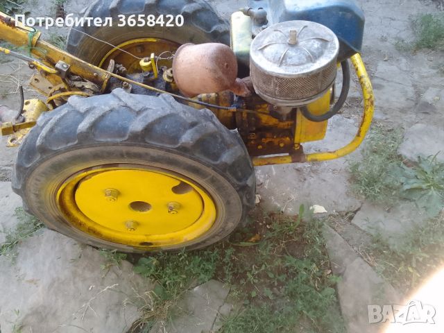 Продавам трактор , снимка 1 - Други инструменти - 46432993