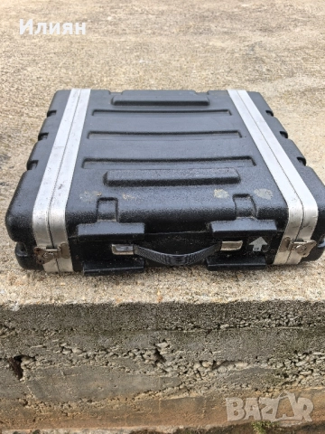 Усилвател, снимка 8 - Ресийвъри, усилватели, смесителни пултове - 52151314