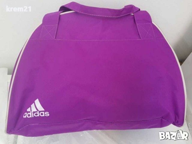 Adidas дамско спортно  сакче чанта , снимка 12 - Чанти - 45972986