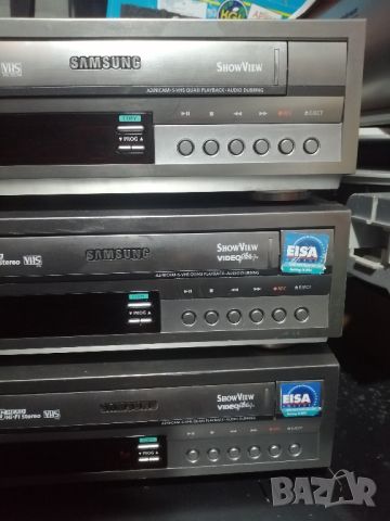 3 броя Samsung DVD-VCR Recorder SV-DVD1E, снимка 2 - Плейъри, домашно кино, прожектори - 46579338