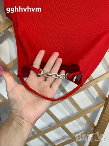 блуза bershka , снимка 3 - Корсети, бюстиета, топове - 50750346