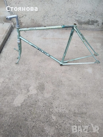 Продавам велосипедна рамка Puch