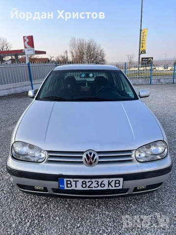 Продавам Volkswagen Golf 4 1.6