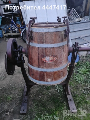 Стара германска измишльотина !Май е първообраза на пералня! има стъклено прозорче , снимка 2 - Антикварни и старинни предмети - 52288050