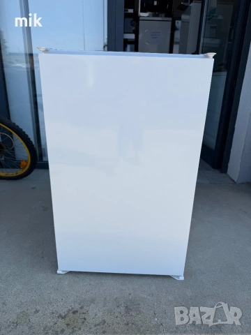 Малък хладилник за вграждане Миеле - Miele, снимка 6 - Хладилници - 53703643