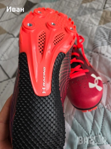 мъжки шпайкове за кека атлетика under armour