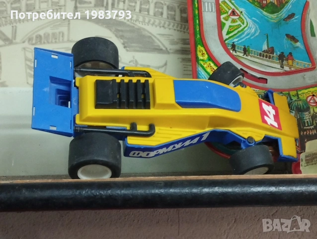 Ретро играчка-Формула 1, снимка 3 - Колекции - 54120160