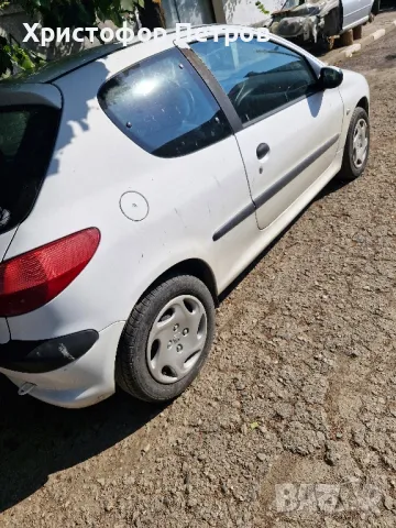 peugeot 206 1.1 на части , снимка 11 - Части - 46853646