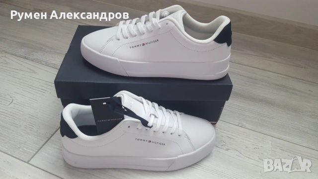 Нови бели кожени мъжки маратонки Tommy Hilfiger размер EUR41
