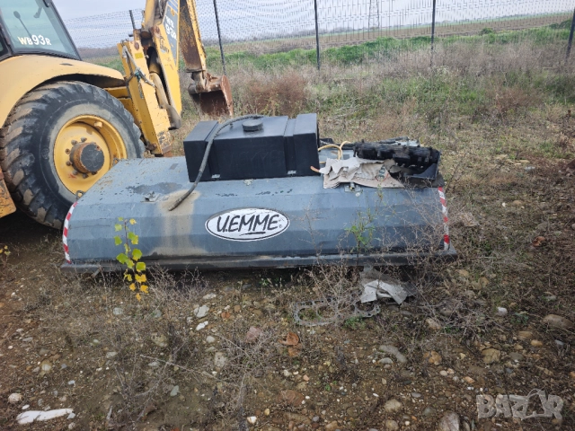 Сметосъбираща четка за багер UEMME Manta 2500 HD 