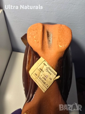 Керамична винтидж бъклица с релефно грозде като ново, снимка 4 - Антикварни и старинни предмети - 53126592