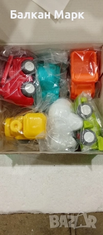 Комплект  – камион, кола, състезателна кола, пожарна, самолет, влак