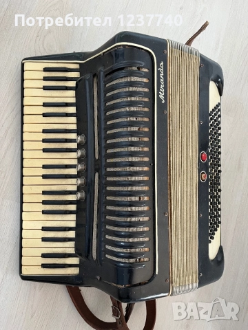 Акордеон миранда / miranda 120 баса