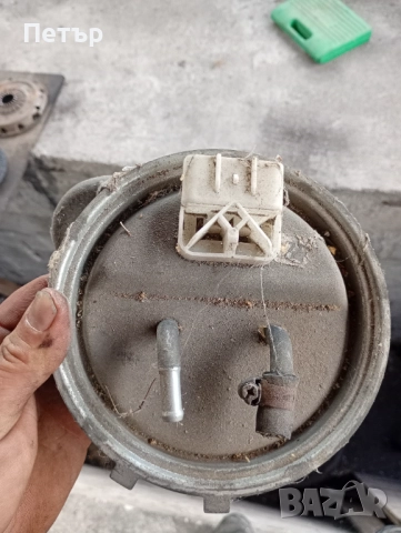 Бензинова помпа Опел Корса Б opel corsa B , снимка 2 - Части - 52355782