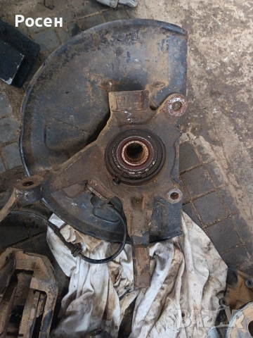 Части за Волво V40 , снимка 8 - Автомобили и джипове - 53326945