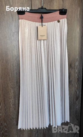 Twinset уникална нова с етикет розова пола солей еко кожа, снимка 4 - Поли - 52815968