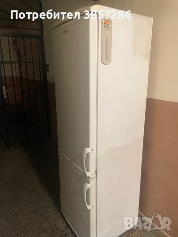 Хладилник с фризер с три чекмеджета, снимка 6 - Хладилници - 45615842