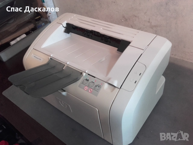 Отличен!!! Лазерен принтер HP Laserjet 1018, снимка 3 - Принтери, копири, скенери - 54269976