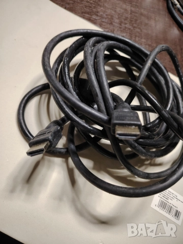 Кабел 5м, снимка 2 - Кабели и адаптери - 52299316