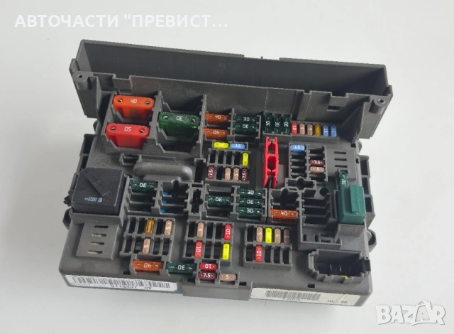 Бушониера Бушонно Табло БМВ е90 е91 е87 BMW e90 e91 е87 05-10г ОЕМ 10688710