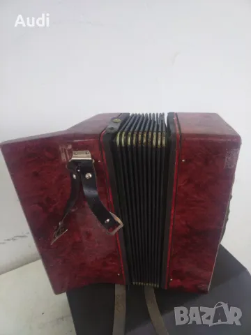 Детски акордеон 16 баса КРЬЗАЧОК със етикет произведен в СССР , снимка 6 - Акордеони - 50389162