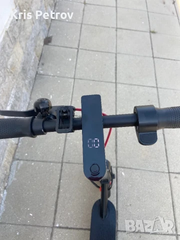 Електрическа Тротинетка iScooter 350W, снимка 7 - Скейтборд, ховърборд, уейвборд - 51371054