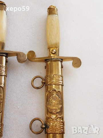 Румънски соц. кортик- два броя,с колана и носачите е 140 евро,другият 100 евро., снимка 8 - Антикварни и старинни предмети - 53397819