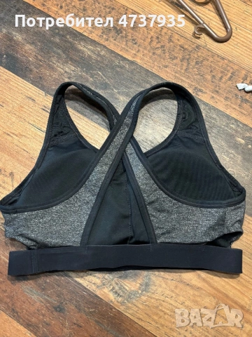 Спортно бюстие,Nike, снимка 3 - Спортни екипи - 53478714