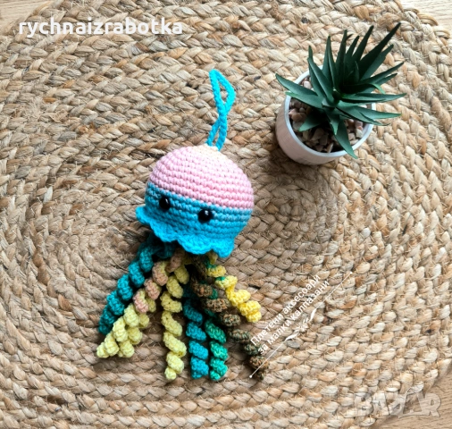 Плетена играчка Медуза, снимка 8 - Плюшени играчки - 40010401