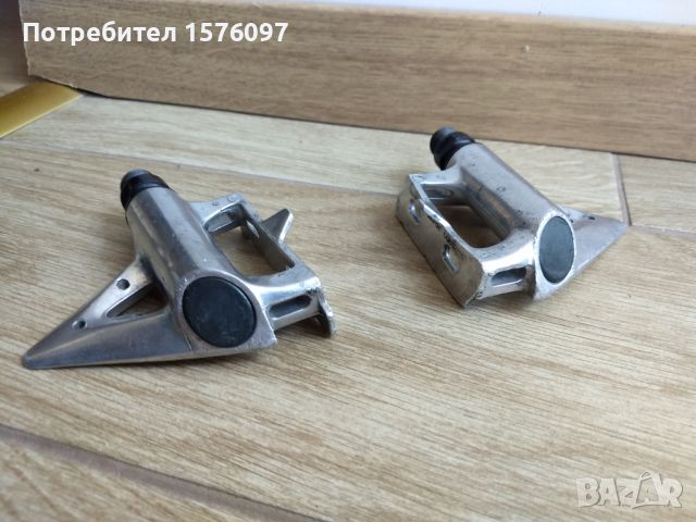 Японски педали автомат Shimano 105 / PD-1050, снимка 5 - Части за велосипеди - 46022792