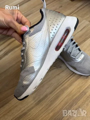 Оригинални маратонки Nike Air Max Tavas ! 38 н, снимка 3 - Маратонки - 48510698