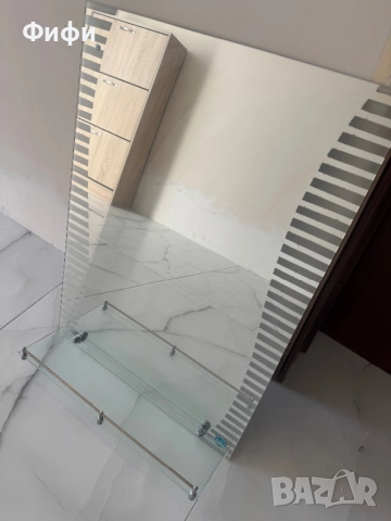 Огледало и шкаф за баня, снимка 3 - Шкафове - 52967797