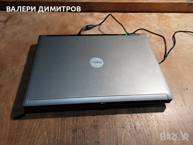 Продавам лаптоп DELL  D-830, снимка 2 - Лаптопи за дома - 53763185
