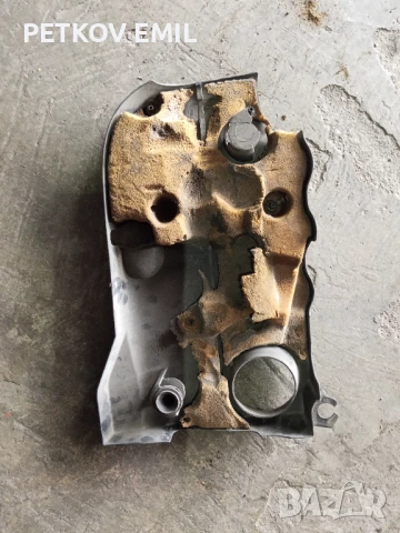 Кора за двигател Нисан