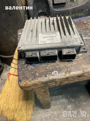 Renault Megan 1.5 DCI, снимка 8 - Автомобили и джипове - 49766372