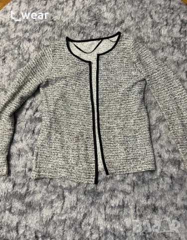 Всичко по 2€/бр.