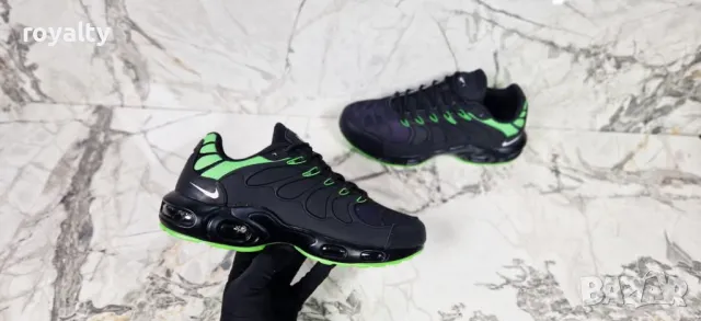 Nike дамски маратонки , снимка 2 - Маратонки - 49744838