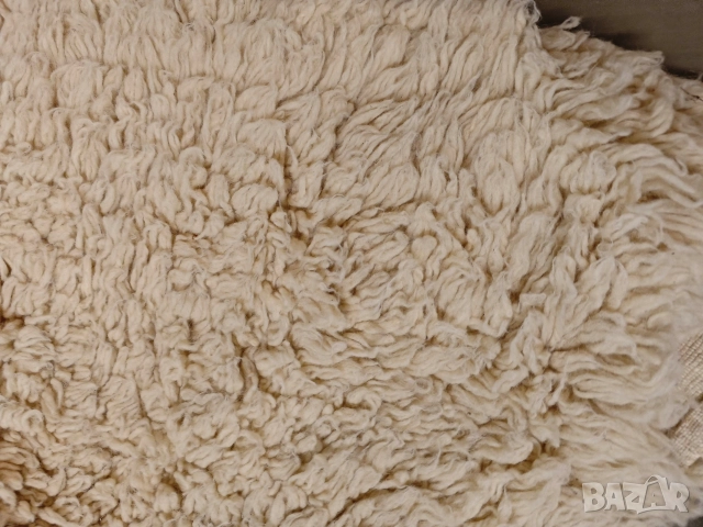 Продавам бял китеник , снимка 3 - Покривки за легло - 52716765