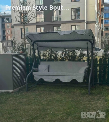 Градинска люлка A-Type със зелени възглавници и поставки за напитки - елегантност и комфорт, снимка 2 - Други стоки за дома - 53887178