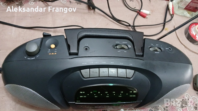 GRUNDIG RR 316, снимка 3 - Радиокасетофони, транзистори - 53846959