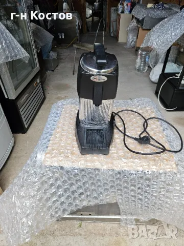 Сокоизстисквачки професионални за меки плодове за фреш барове и заведения 