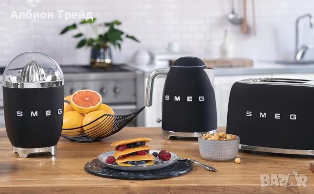 🍹🔴 Сокоизстисквачка SMEG CJF11RDEU - Червена, 70 W 🔴🍹, снимка 3 - Сокоизстисквачки и цитрус преси - 46650924