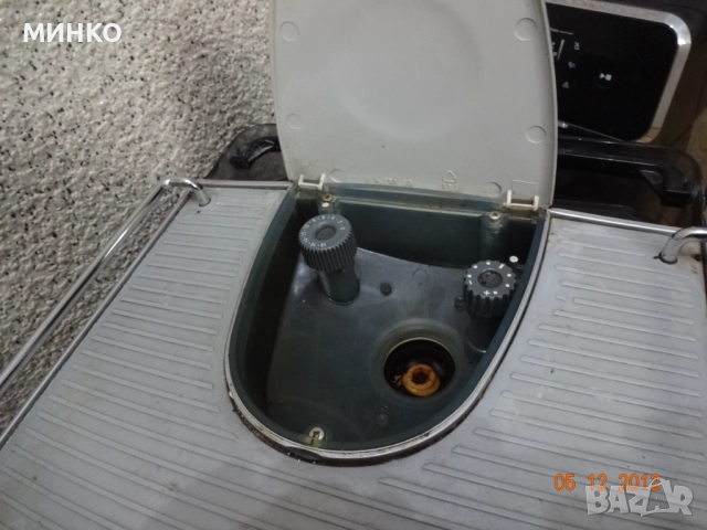 Кафемашина Saeco Incanto /за части, снимка 5 - Кафемашини - 52918906