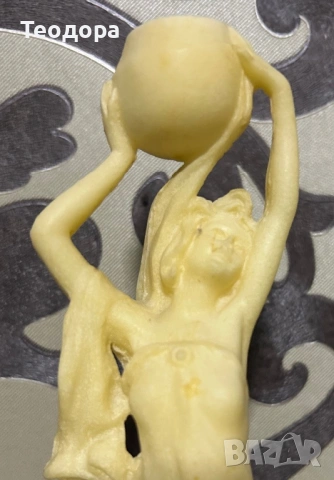 Статуетка на Афродита, снимка 3 - Статуетки - 53760352