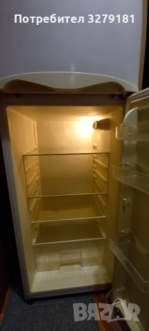 Работещ хладилник , снимка 2 - Хладилници - 52726887
