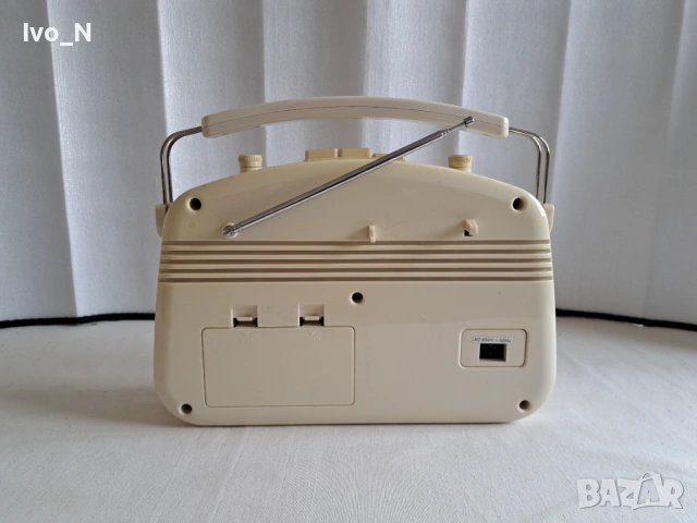 Радио в ретро стил Konig HAV-TR 710., снимка 4 - Радиокасетофони, транзистори - 53705585