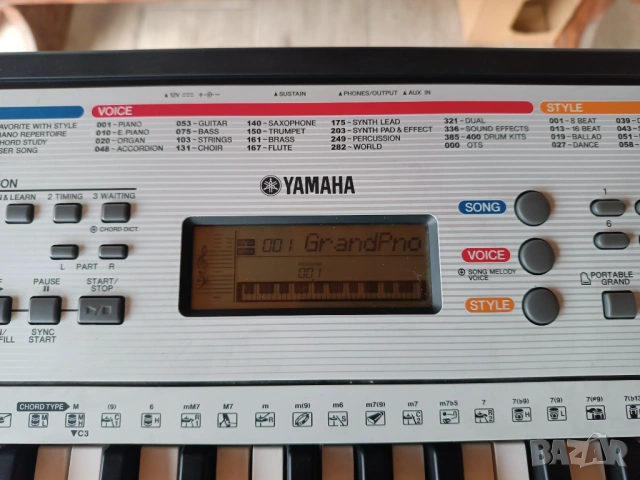 Синтезатор Yamaha YPT 260+стойка и педал, снимка 2 - Синтезатори - 53445814